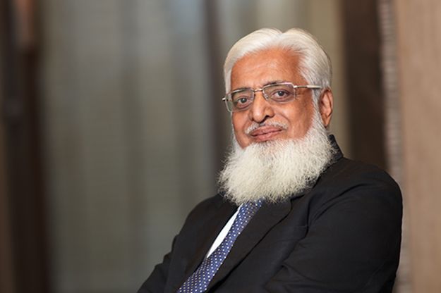 Abbas Chandurwala's headshot